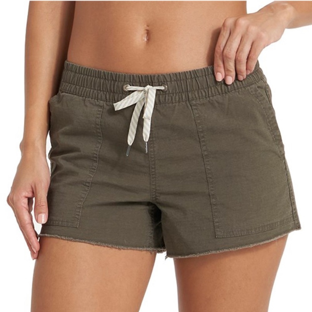 Vuori Olive Green Athletic Pull-On Shorts